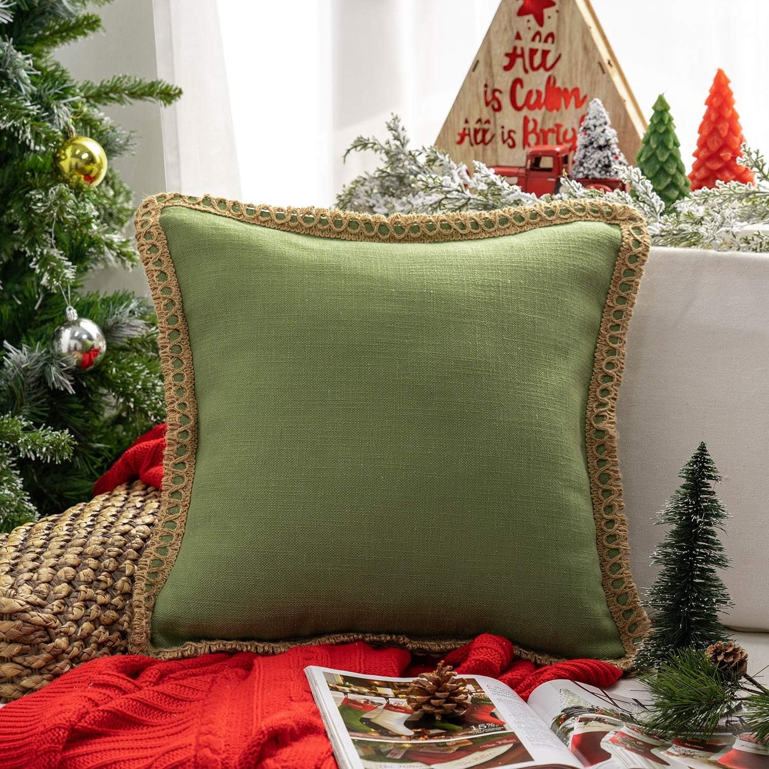 Farmhouse Solid Throw Decorative Pillow Cover Christmas Burlap Linen Pillow Cover Trimmed Tailored Edges Outdoor Pillow Green 18 X 18 Inches, 45 X 45 Cm