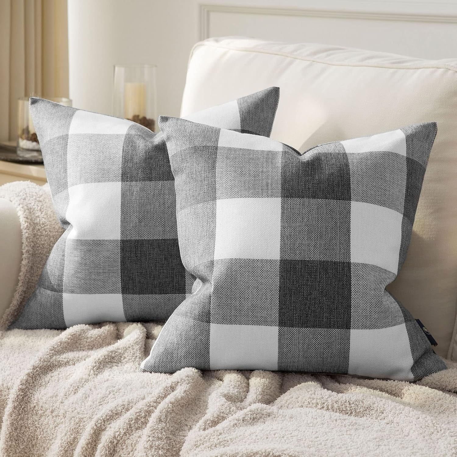 Pack of 2 Buffalo Check Plaid Throw Decorative Pillow Cover, 20 X 20 Inches